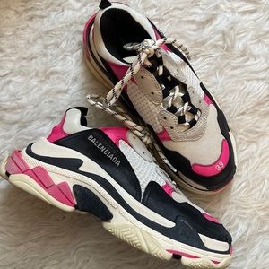balenciaga triple s sneakers